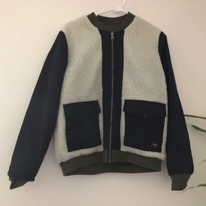 Volcom Reversible Bomber Sherpa Lined Black & Olive Green